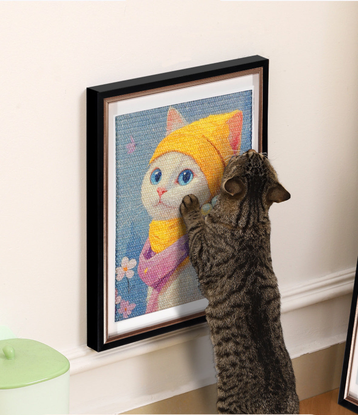 Pearl Maiden Cat Art Frame Sisal Cat Scratcher