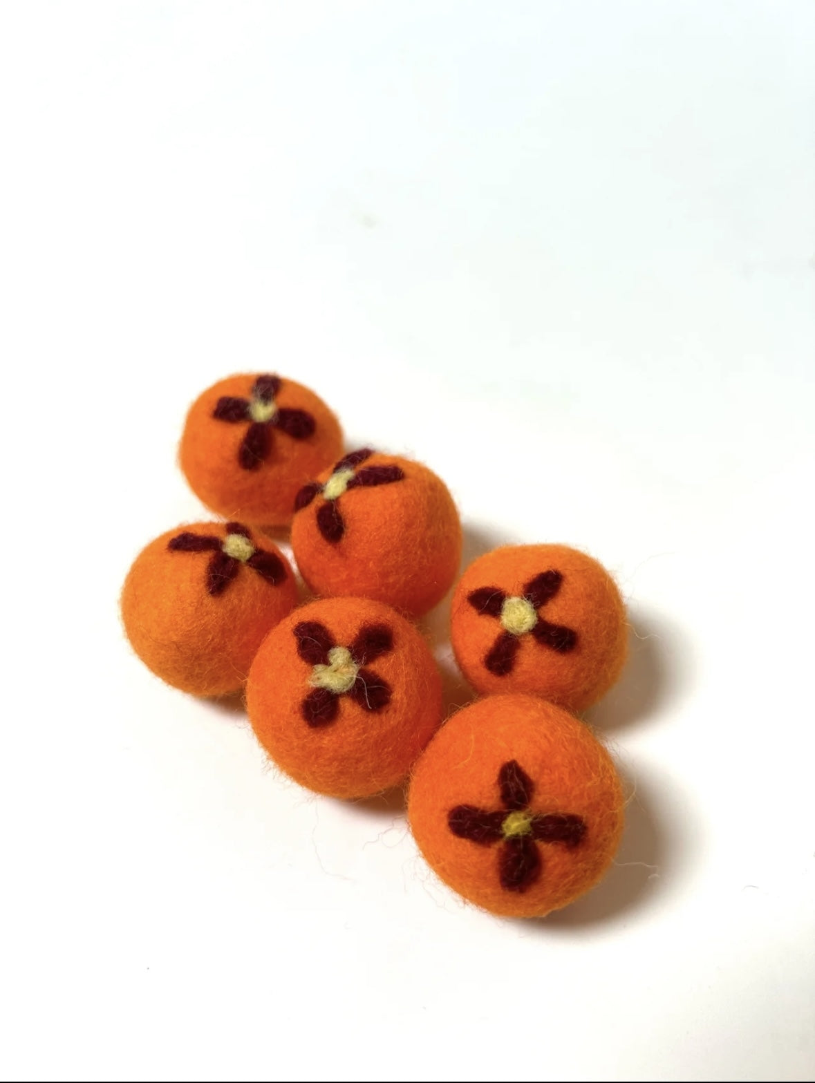 Six-Color Handmade Wool Pet Toy Balls